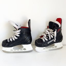 Pair Of Pre-owned Bauer Vapor Ice Hockey Skates Size US Y13
