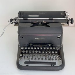 Vintage Smith-Corona Super Speed Typewriter