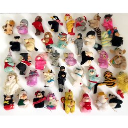 Large Collection Of Vintage Plush Pencil Hugger Toys. Gripper Toys. 1980s.