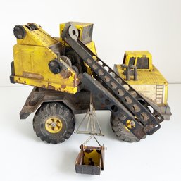 Vintage Tonka Turbo Diesel Crane Truck. Child's TOY. Yellow Paint.