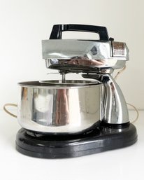Vintage Waring 10 Speed Stand Mixer