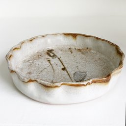Ceramic Pie Plate. Baking Dish.