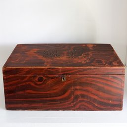 Antique, American Small Wooden Trunk With Grain Decorated Finish. Country Decor. Americana Design.