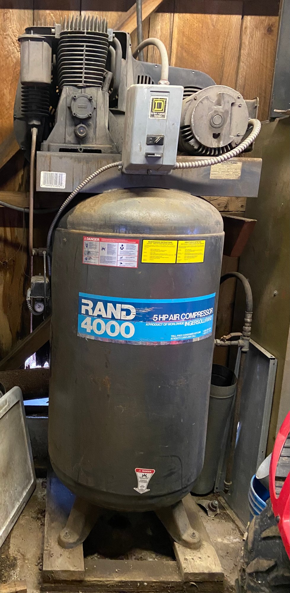 Ingersoll Rand Air Compressor 80 Gallon Upright Tank 3061 Auctionninja com
