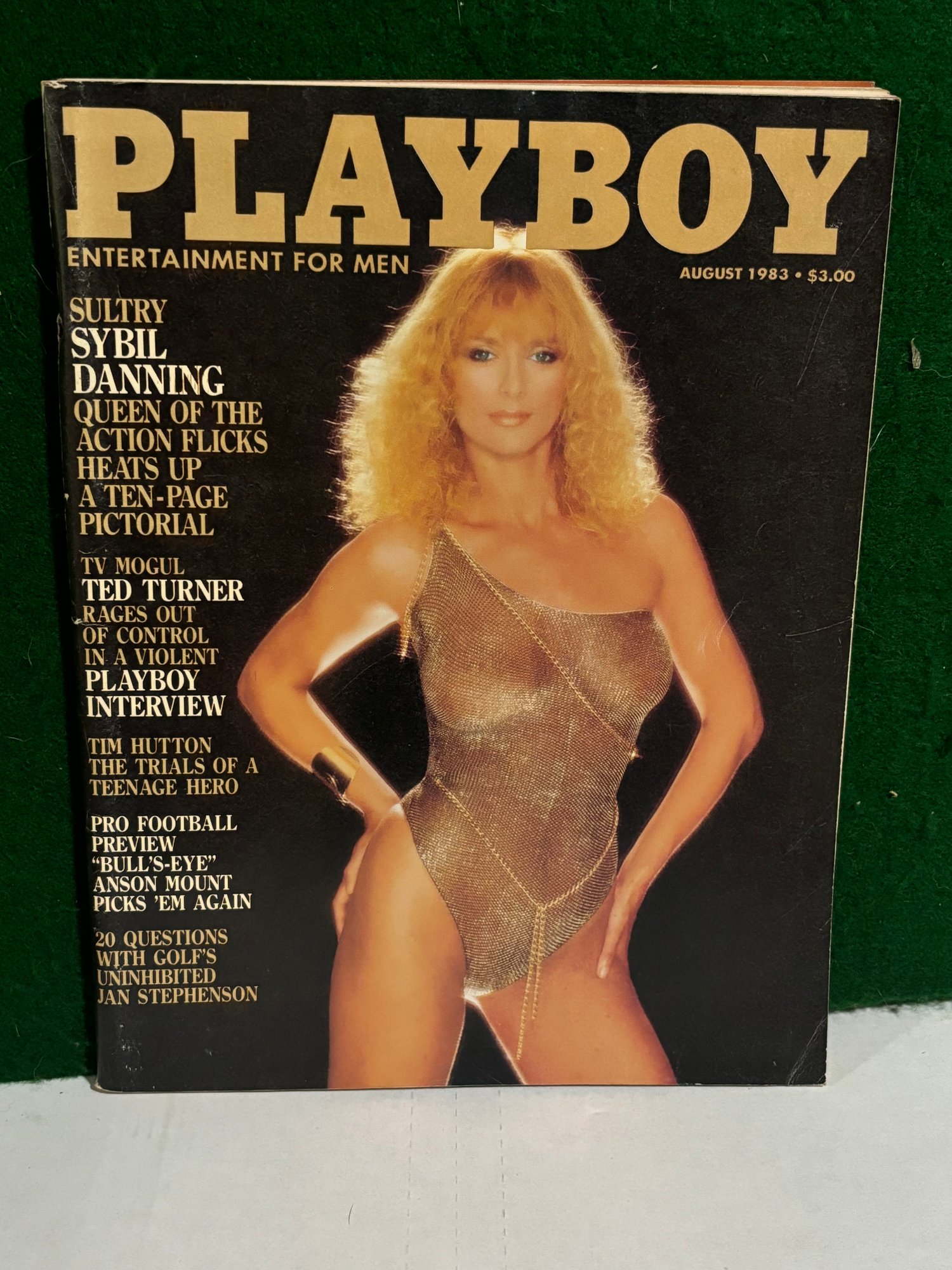 PLAYBOY AUGUST 1983 SYBIL DANNING PICTORIAL AND CENTERFOLD CARINA