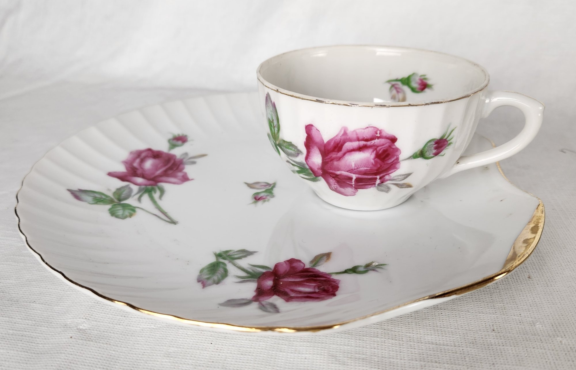 8) Vintage Yamaka China Japan Shell Shaped Plate Tea Cup