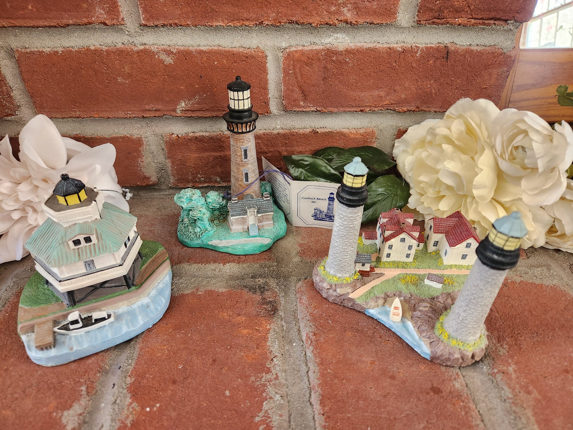 Spoontiques Lighthouse Figurine Lot - Currituck Beach NC Twin Lights MA ...