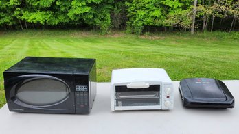 Proctor Silex Microwave & Toaster Oven Lot With George Foreman Grill
