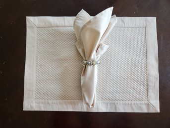 Bed Bath Beyond 34pc Ambrosia Cream Linens Set 8 Placemats 10 Napkins 12 Beaded 4 Rhinestone Rings