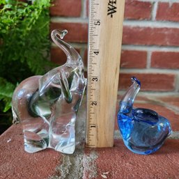 Art Glass Elephant Paperweights Handblown Clear & Cobalt Blue Figurine Set Trunk Up Fortune Sculptures
