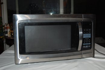 Magic Chef 1.6 Cu. Ft. Countertop Microwave In Stainless Steel 1100 Watts - Tested & Working!