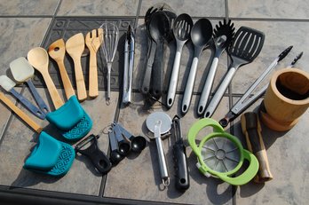Large Assorted Kitchen Essentials - Cookware Utensils And Gadgets Lot