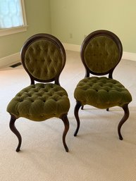 Gorgeous Pair Of Vintage Victorian-style Freshly Upholstered Green Velvet Tufted Chairs