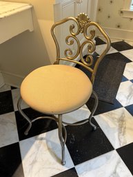 Great Vintage-style Metal Vanity Stool