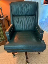 Fabulous Hunter Green Leather Desk Chair
