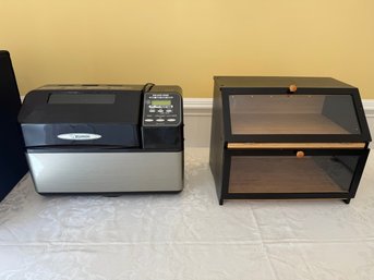 Zojirushi Home Bakery Supreme Breadmaker And Double Layer Wood Bread Box