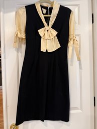 Awesome Find! Gucci Stylish Black Shift Dress