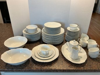 Hutschenreuther Fine China Set Service For 12 And All Serving Pieces Included