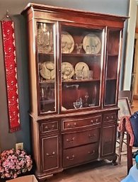 Mahogany China Cabinet/hutch In Duncan Phyfe Style