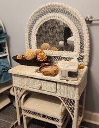 White Wicker Vanity Set With Matching Stool And Arched Mirror
