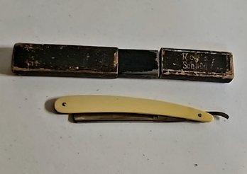 Vintage Straight Razor With Celluloid Handle And Leather Storage Case By Roy Electric Grinding