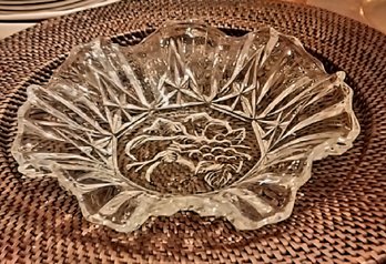 Clear Pressed Glass Bowl In The 'Pioneer' Pattern By Federal Glass, Featuring Intaglio Fruit Motifs And Ruffle