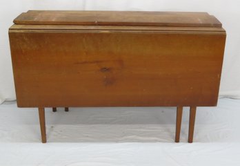 Maple Swing Leg Hepplewhite Table