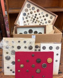 Box Lot Buttons With 4 Framed Cards, 12 Partial Cards, Dog Theme