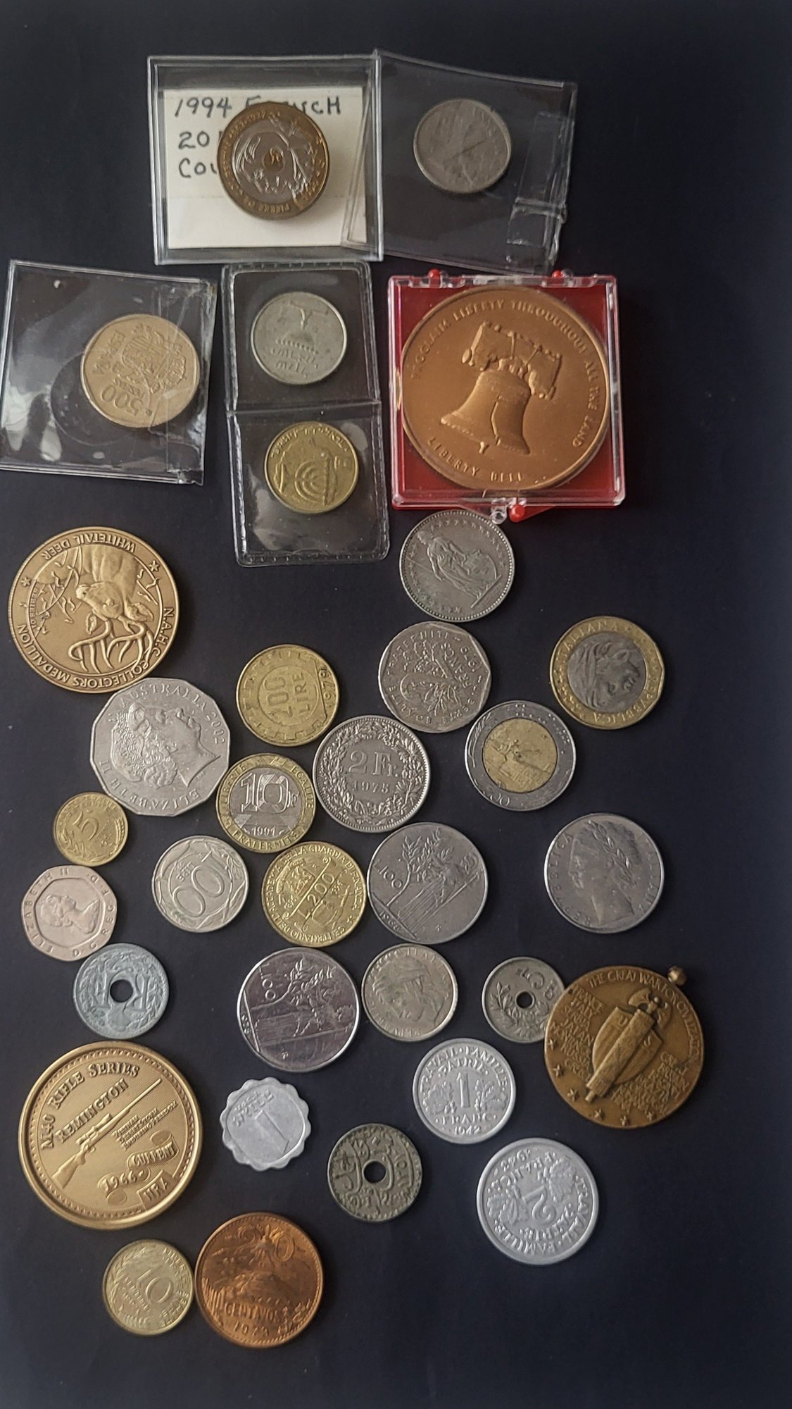 BAG OF ASSORTED COINS #20837 | Auctionninja.com