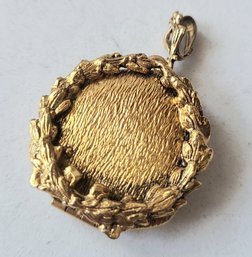 VINTAGE 1920'S GOLDTONE LOCKET