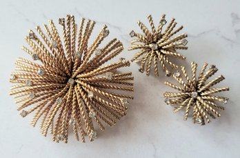 VINTAGE GOLDTONE WITH RHINESTONE BROOCH AND CLIP ON EARRINGS SET
