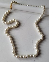 VINTAGE PEARL NECKLACE--24'L
