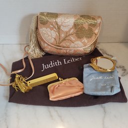 VINTAGE JUDITH LEIBER EVENING PURSE WITH TASSLE-CHANGE PURSE-MIRROR & COMB IN DUST BAG