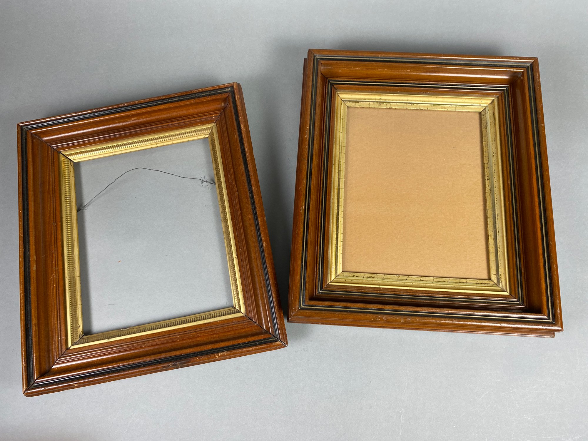 Pair Of Very Pretty Vintage, Solid Wood Frames #7553 | Auctionninja.com