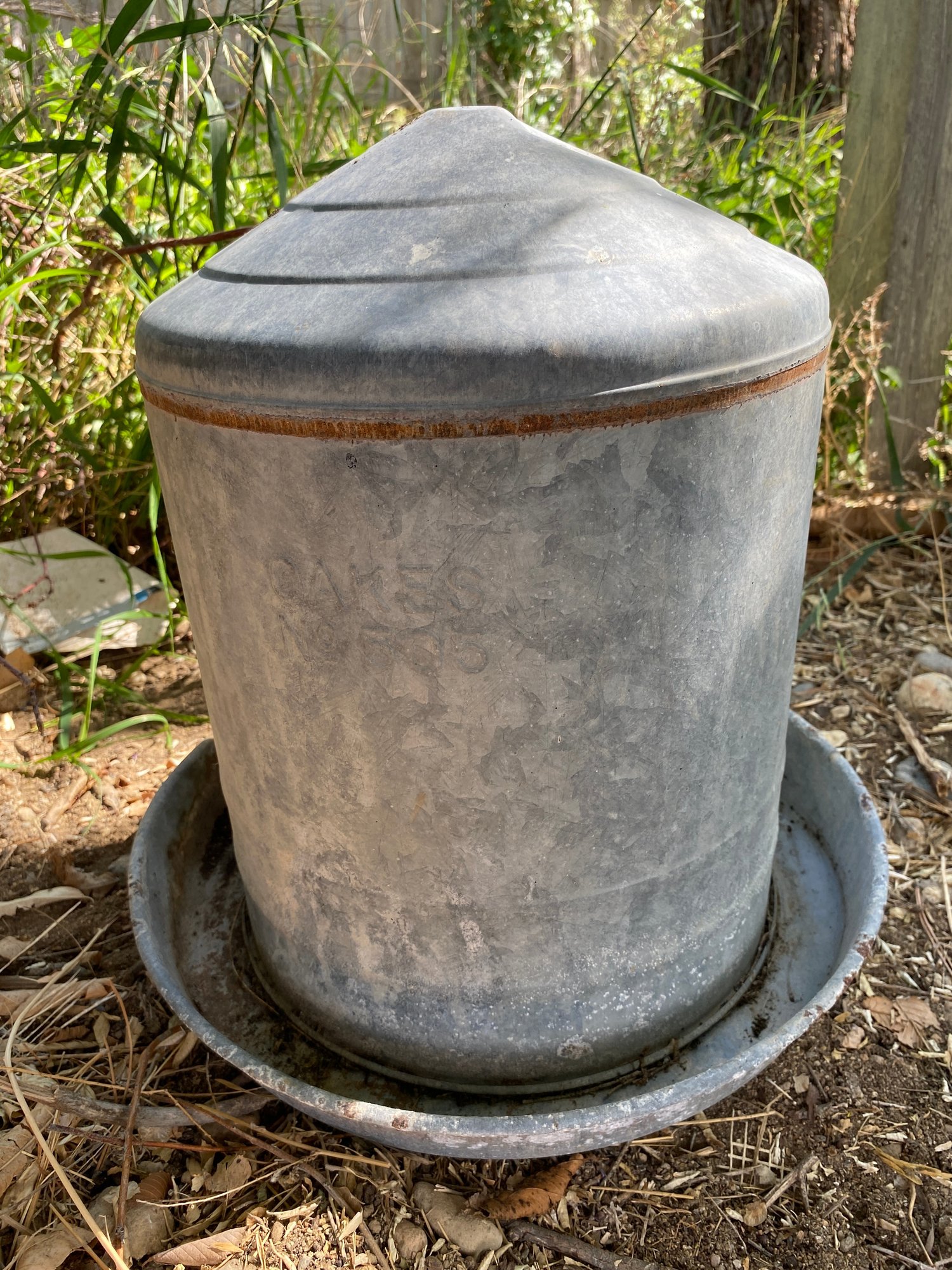 Vintage Oakes Galvanized Chicken Feeder Or Waterer #12282