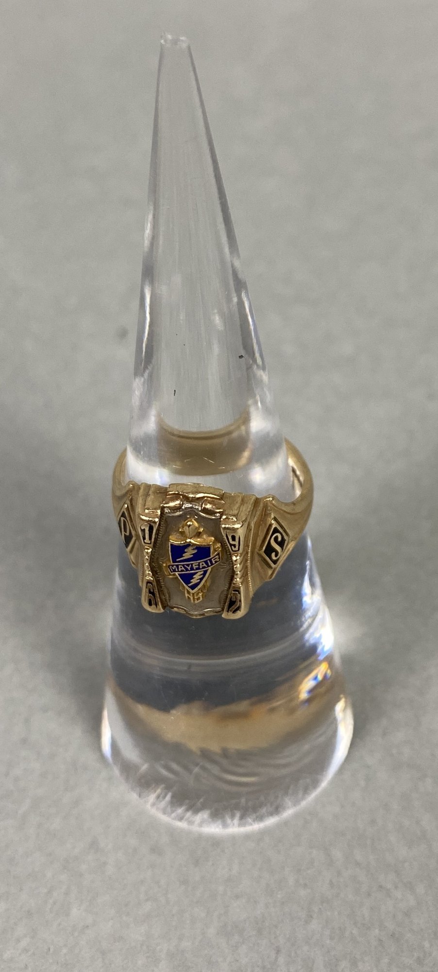 Classy 10K Ladies' Or Women's Class Ring From Mayfair High School In ...