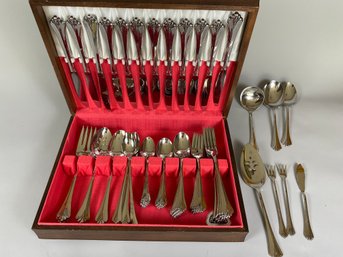 Beautiful Set Of Onieda Community Silverware In The Royal Flute Pattern In A Storage Case
