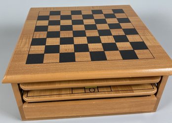 Very Nice Family Game Set Including Checkers, Chess, Chinese Checkers & More