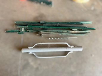 Spring Loaded T- Post Pounder W/ Easy Grip Handles Plus Several Posts