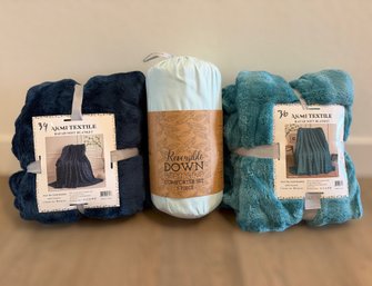 Navy & Teal King Size Akmi Textile Rafah Soft Blankets W/ Reversible Queen/Full Down 3-piece Comforter Set