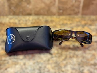 Ray Ban Italian Made Sunglasses Featuring Tortoiseshell Frame, Tinted Lenses And Original Case