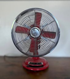 Retro-style Red And Chrome Table Fan