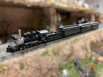 Bachmann G Scale Colorado & Southern Steam Passenger Train Set  Locomotive #22 & 4 Passenger Cars