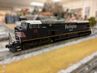 Lionel 6-38725 O Scale Burlington Legacy SD80MAC Diesel Locomotive #9654 LN
