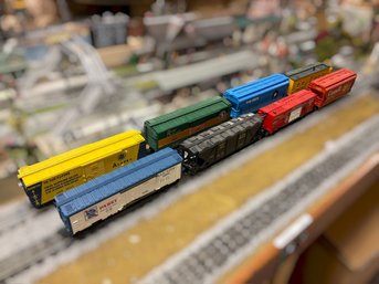 O Gauge Mixed Freight Car Lot - Pabst, Alaska, Great Northern, Rock Island, Canada & CNW Caboose