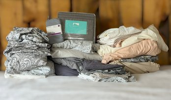 Incredible Assortment Of New And Used Linens And Duvet Cover