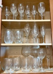 Great Assortment Of Stemless And Stemware Drinking Glasses