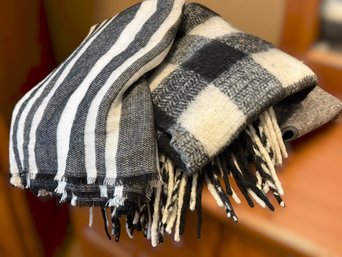 Black And White Checkered Throw Blanket And Cozy Shawl Throws