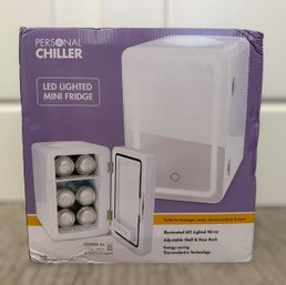 Personal Chiller White LED Lighted Mini Fridge Model K6202WH