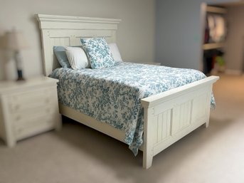 Country Loft Antique White Queen Panel Headboard, Footboard And Side Rails